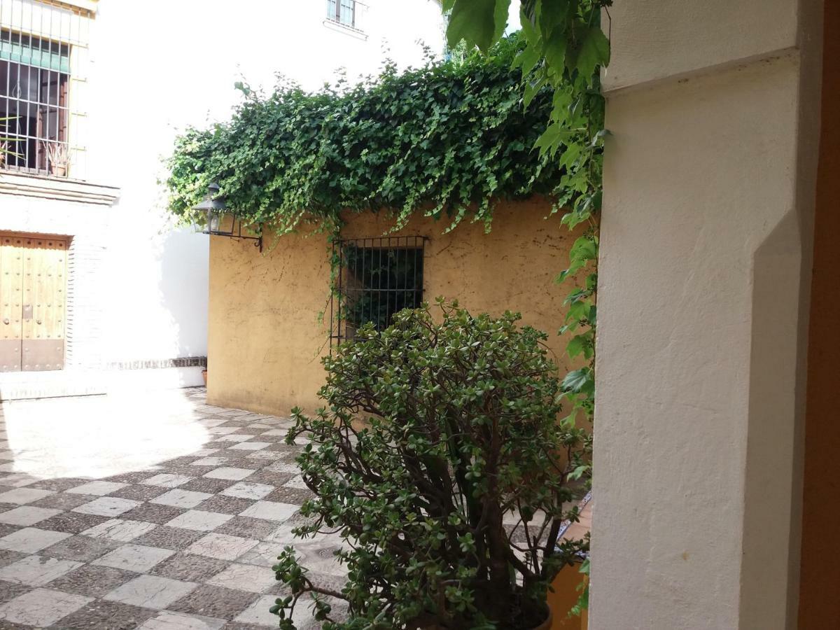 Flamencos Apartamento Con Garage 5 Pax Seville Exterior photo